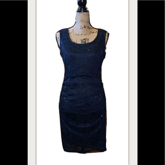 Studio Y lace dress size m - Picture 1 of 5